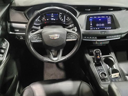 Used 2020 Cadillac XT4 Premium Luxury image 22