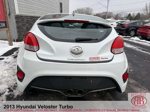 Used 2013 Hyundai Veloster Turbo image 4