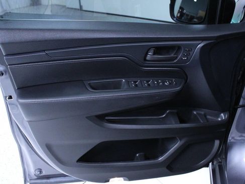 Used 2024 Honda Odyssey EX-L image 14