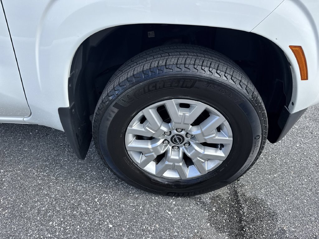 Used 2022 Nissan Frontier SV AWD/4WD image 58