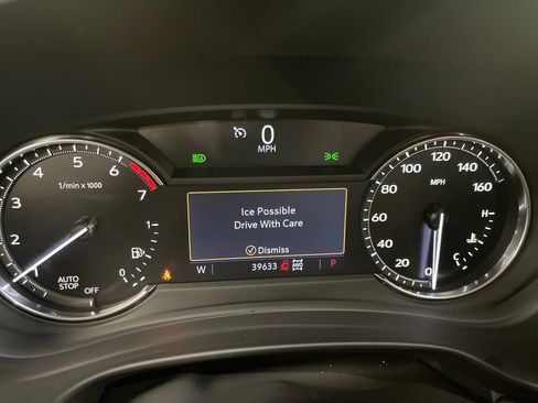 Used 2019 Cadillac XT4 Sport image 16