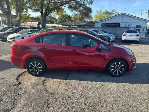 Used 2017 Kia Rio LX FWD image 4