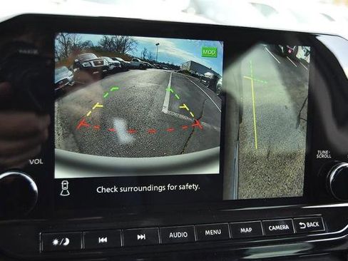 New 2025 Nissan Pathfinder Platinum image 15