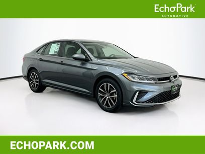 Used 2025 Volkswagen Jetta SE
