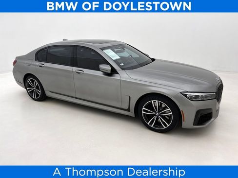 Certified 2022 BMW 740i xDrive w/ M Sport Package image 1