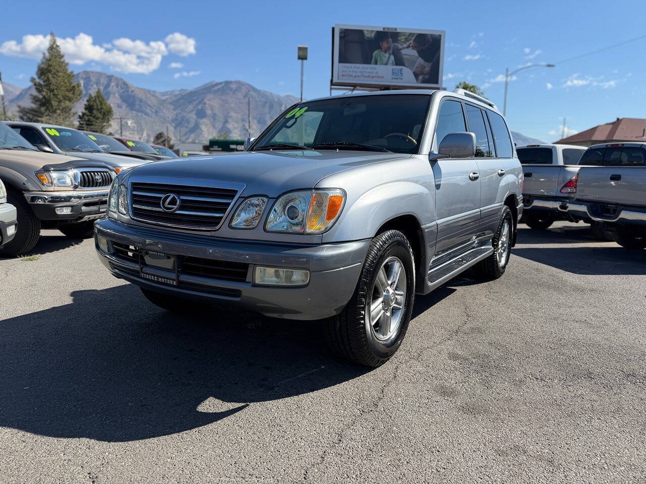 Used 2004 Lexus LX 470 4WD image 4