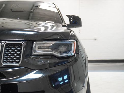 Used 2018 Jeep Grand Cherokee Trackhawk w/ Trailer Tow Group IV AWD/4WD image 37