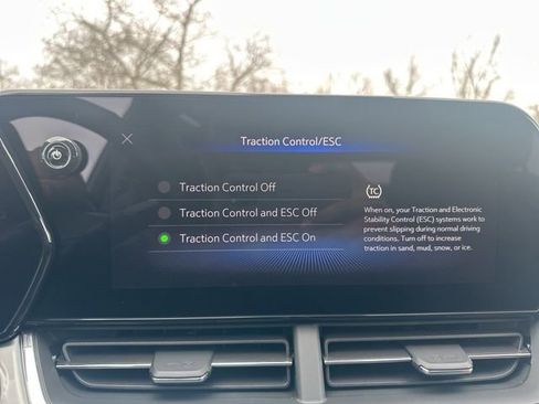 New 2026 Chevrolet Trax LT w/ LT Convenience Package image 18