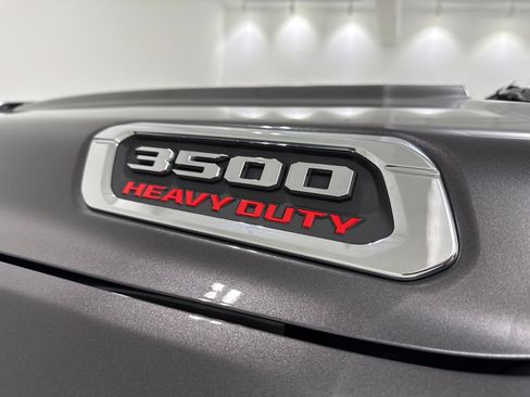 Used 2026 RAM 3500 Laramie w/ Towing Technology Group AWD/4WD image 13