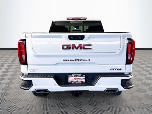 Used 2023 GMC Sierra 1500 AT4 w/ AT4 Premium Package AWD/4WD image 6