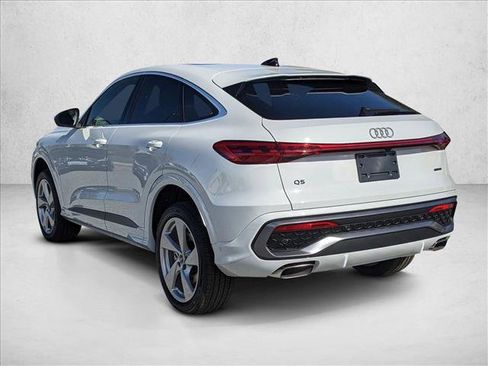 New 2025 Audi Q5 Premium Plus image 8