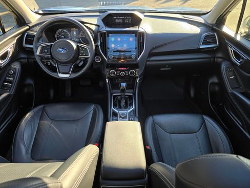 Used 2020 Subaru Forester Touring image 18