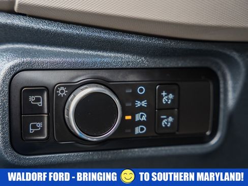 Used 2023 Ford Bronco Wildtrak image 42