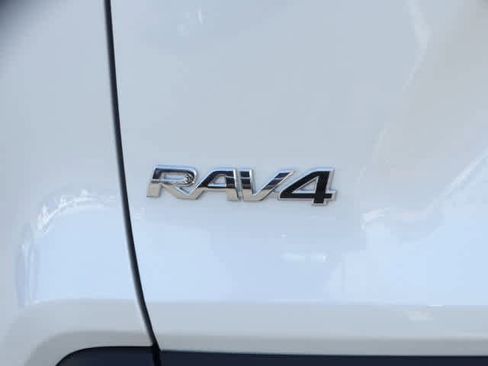 Used 2025 Toyota RAV4 XLE Premium w/ Weather Package image 10