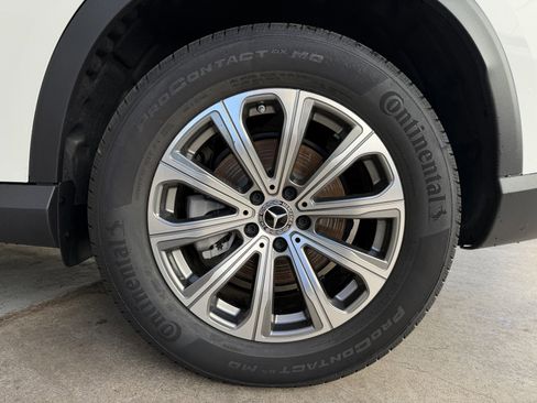 Certified 2025 Mercedes-Benz GLC 300 4MATIC image 22