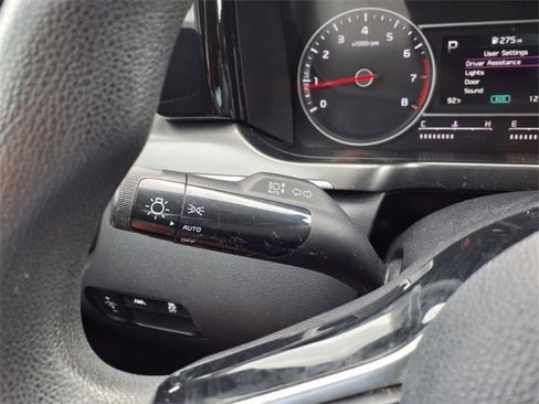 Used 2021 Kia Sorento LX image 28