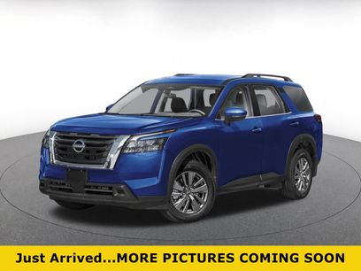 Used 2025 Nissan Pathfinder SV