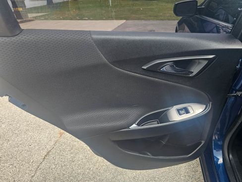 Used 2019 Chevrolet Malibu LT FWD image 23