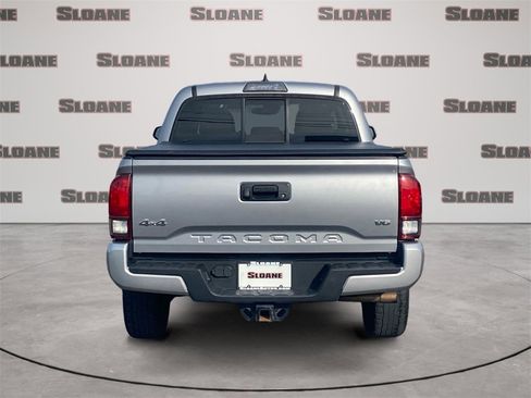 Used 2019 Toyota Tacoma SR image 4