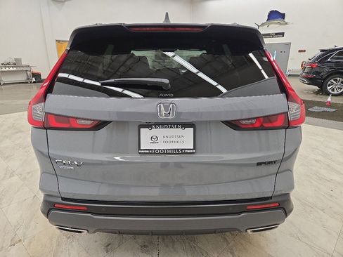 Used 2025 Honda CR-V Sport-L image 6