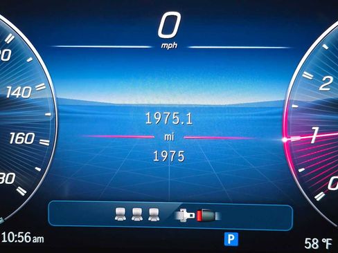 Used 2025 Mercedes-Benz C 43 AMG 4MATIC Sedan image 28