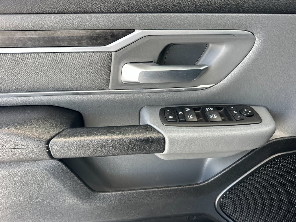 Used 2021 RAM 1500 Big Horn AWD/4WD image 10