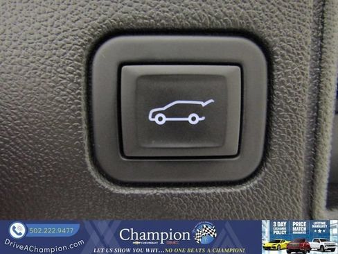 Certified 2024 GMC Terrain AT4 w/ Tech Package AWD/4WD image 16