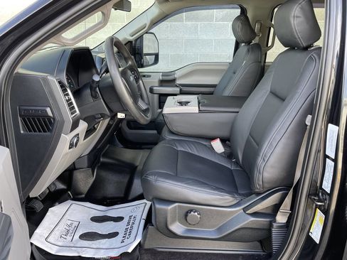 Used 2015 Ford F150 XLT w/ Trailer Tow Package AWD/4WD image 22