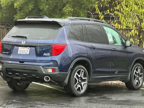 Used 2023 Honda Passport Elite image 3