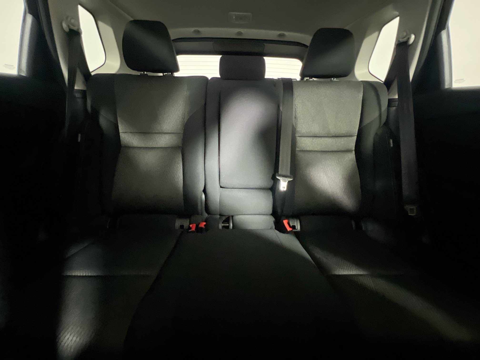 Used 2024 Nissan Rogue SV AWD/4WD image 32