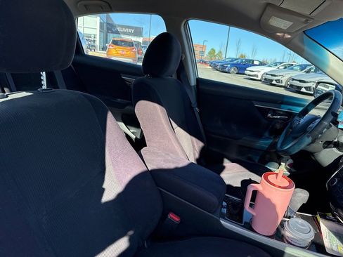 Used 2013 Nissan Altima 2.5 S image 5