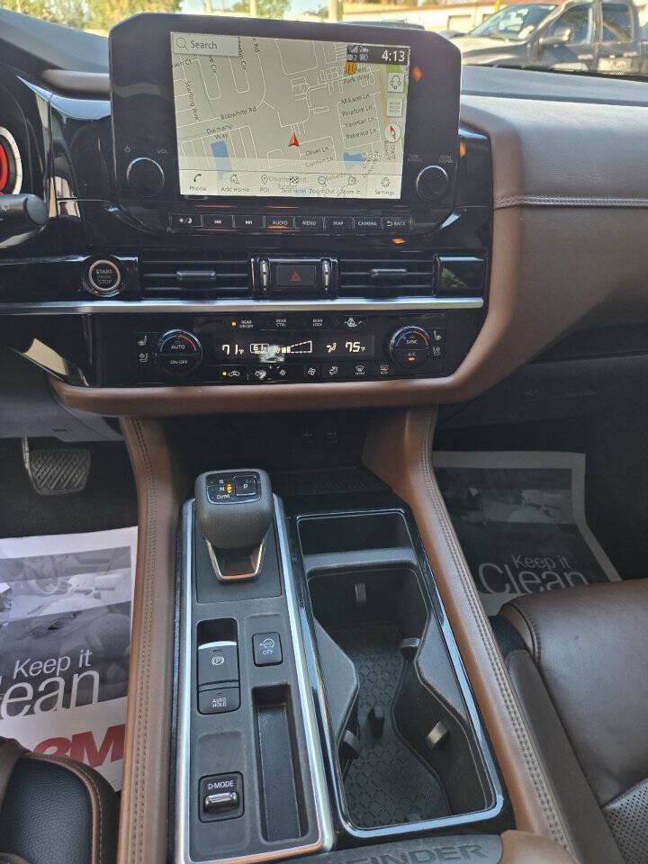 Used 2022 Nissan Pathfinder Platinum w/ Cargo Package FWD image 13