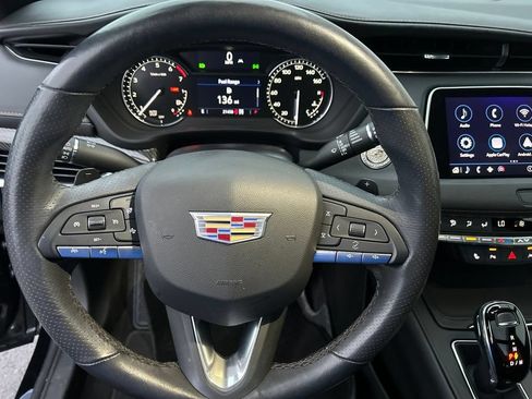 Used 2023 Cadillac XT4 Sport w/ Cold Weather Package AWD/4WD image 21