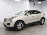 Used 2017 Cadillac XT5 FWD image 2