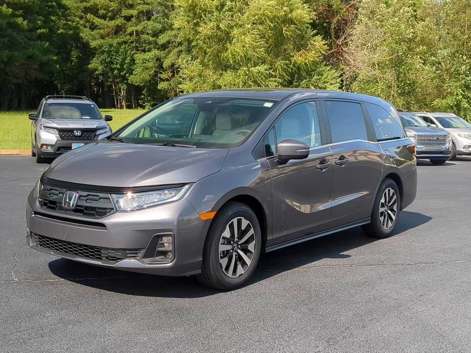 New 2026 Honda Odyssey EX-L image 4