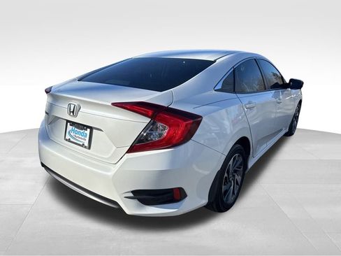 Used 2016 Honda Civic EX image 8