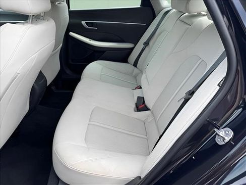 Used 2024 Hyundai Sonata SEL FWD image 13
