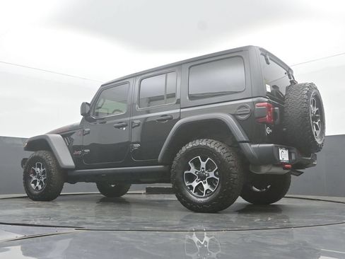 Used 2022 Jeep Wrangler Unlimited Rubicon w/ LED Lighting Group AWD/4WD image 50