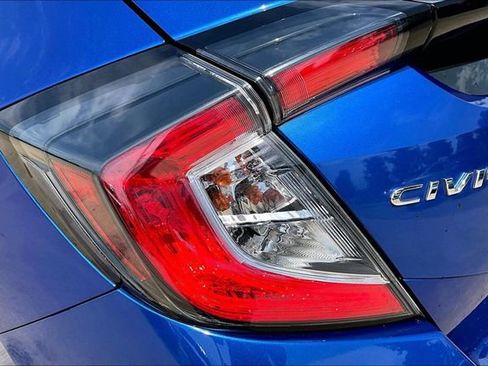 Used 2018 Honda Civic Sport Touring image 23
