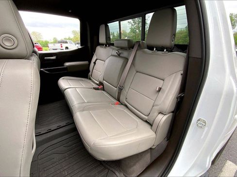 Used 2022 GMC Sierra 1500 SLT w/ SLT Premium Plus Package AWD/4WD image 24