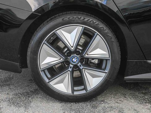 Certified 2023 BMW i4 eDrive35 image 8