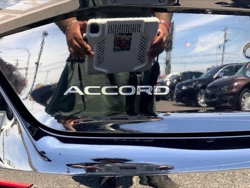 Used 2024 Honda Accord EX image 7