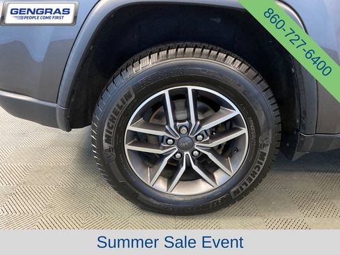 Used 2020 Jeep Grand Cherokee Laredo w/ Quick Order Package 2BN North AWD/4WD image 37