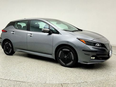 Used 2023 Nissan Leaf SV Plus FWD image 3