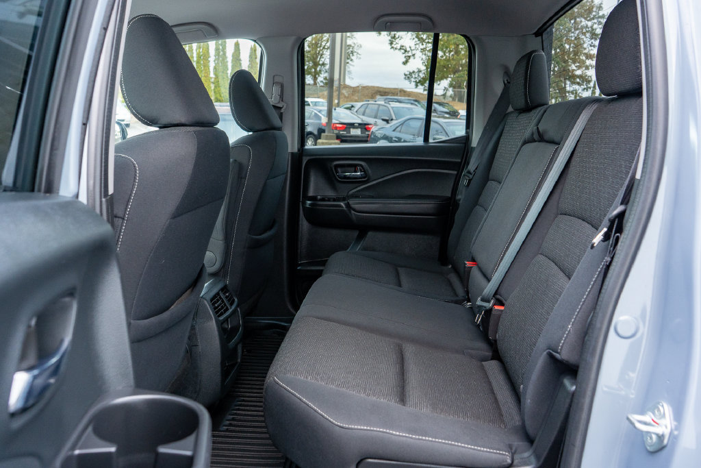 Used 2023 Honda Ridgeline Sport image 11