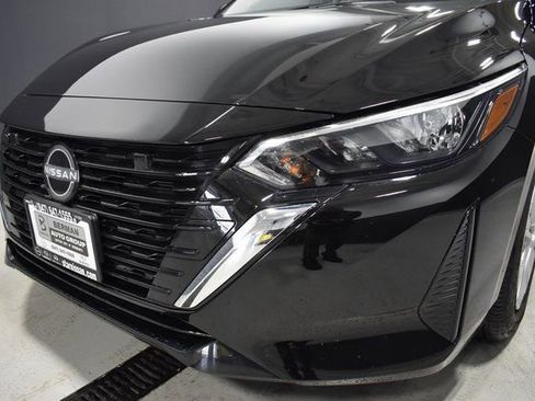 Certified 2025 Nissan Sentra S image 11