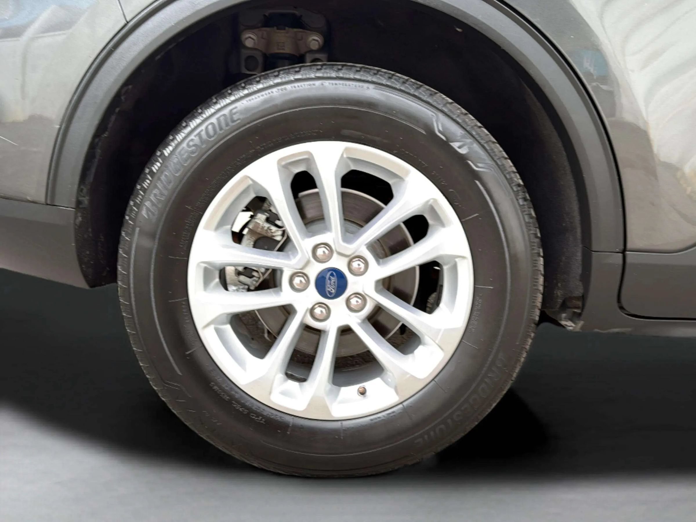 Used 2020 Ford Escape SE FWD image 34