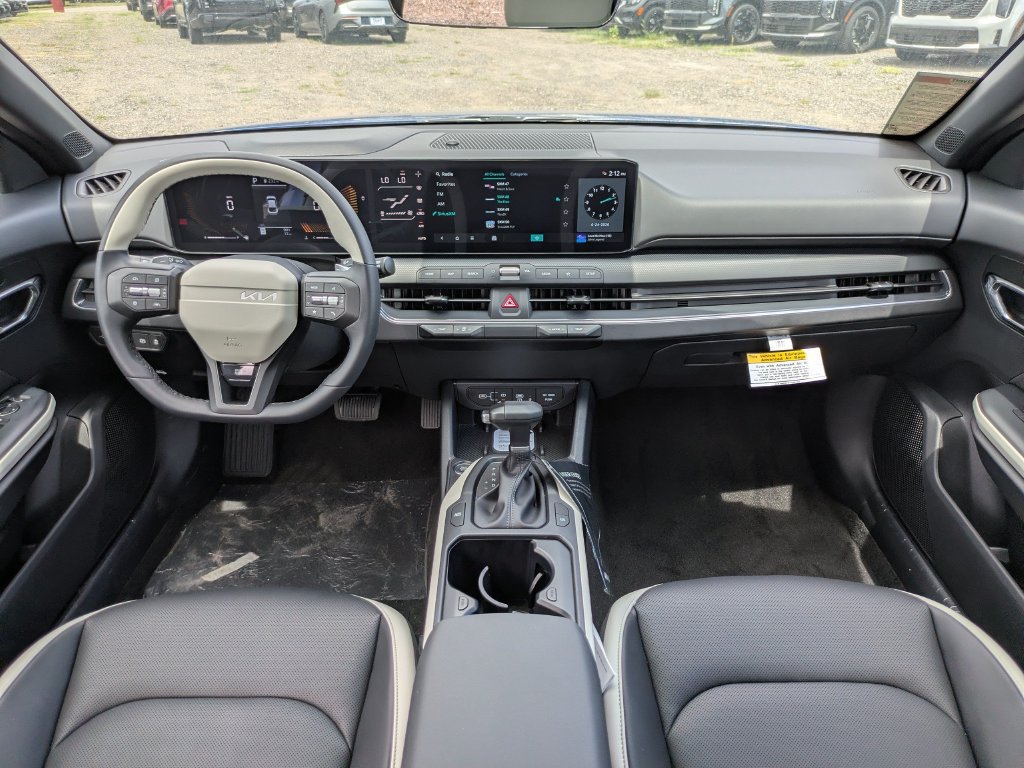 New 2026 Kia K4 EX w/ GT-Line Sunroof Package FWD image 14