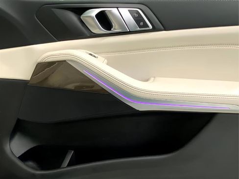 Used 2019 BMW X5 xDrive40i w/ Premium Package 2 image 15