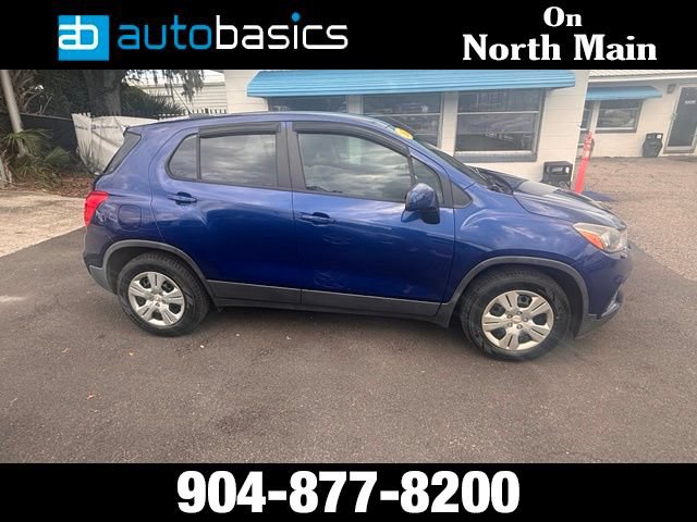 Used 2017 Chevrolet Trax LS FWD image 9